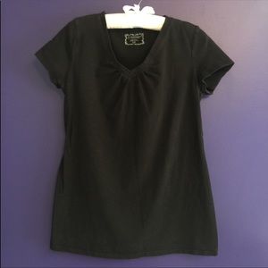 Motherhood maternity t shirt size M